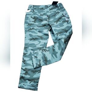 NWT Gap Camo Green Cuffed Pants